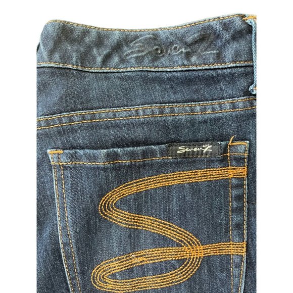 Womens Straight Leg Stretchy Jeans, Size 12, (SKU-B17) - Picture 7 of 9